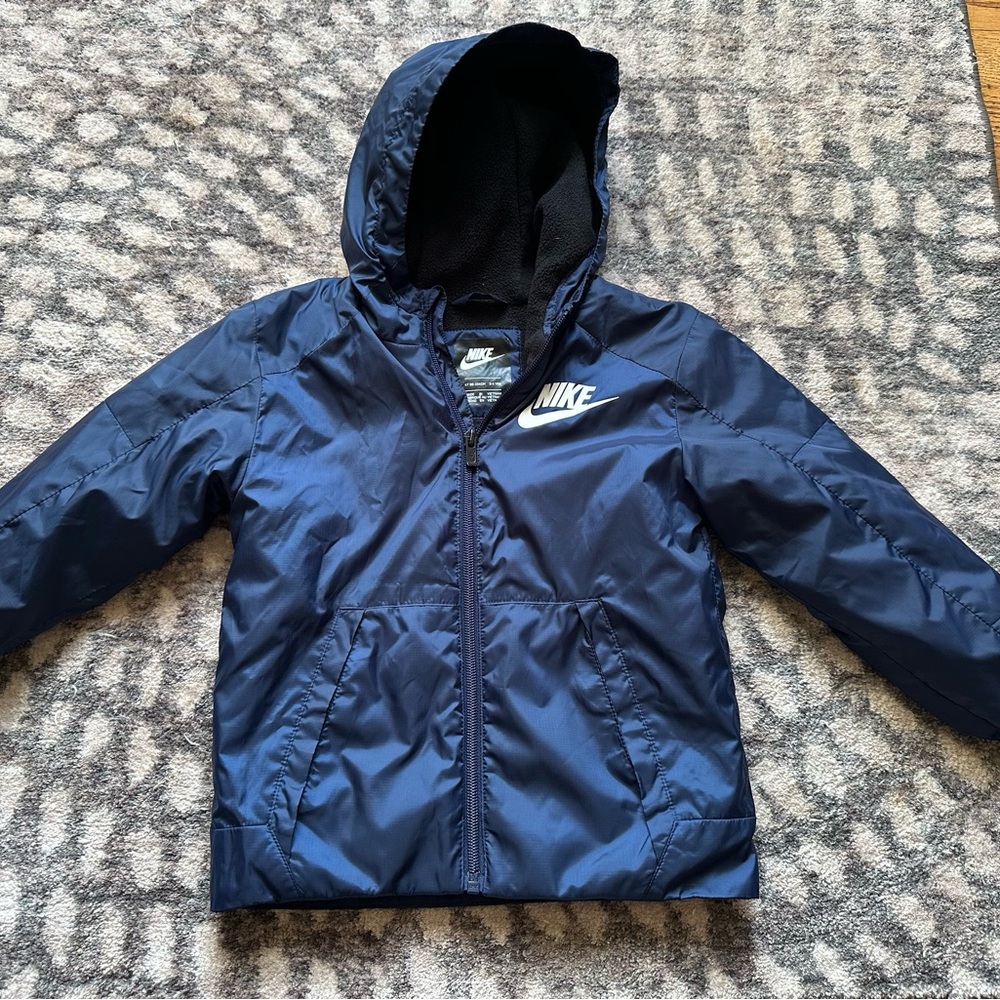 Nike 4t jacket navy blue